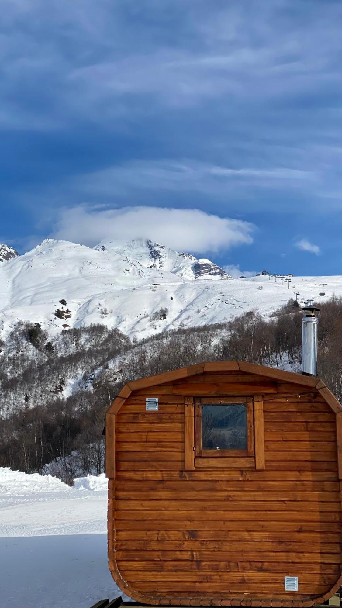 Sauna Tetnuldi ميستيا المظهر الخارجي الصورة